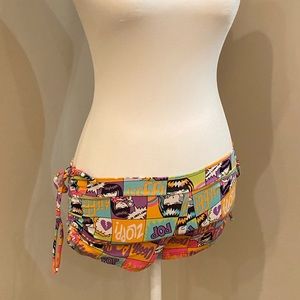 Shakti Side String Short